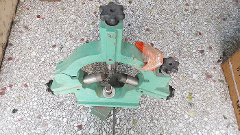 宜陽(yáng)車床中心架